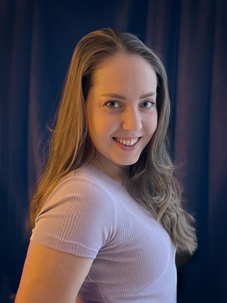 Anya Nova